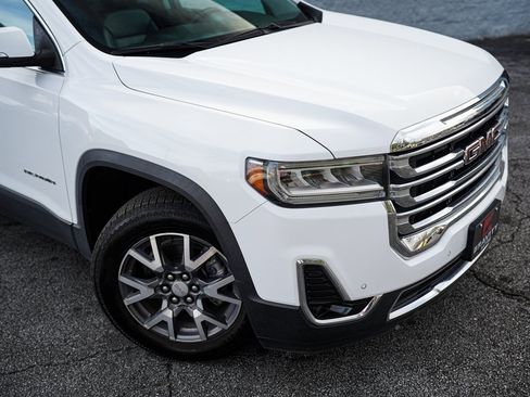 Used 2023 GMC Acadia SLT image 7