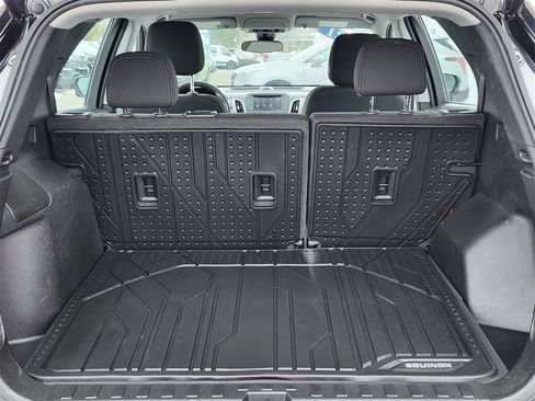 Used 2021 Chevrolet Equinox LS w/ LPO, Floor Liner Package image 29