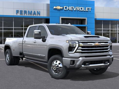 New 2026 Chevrolet Silverado 3500 High Country w/ Technology Package AWD/4WD image 8