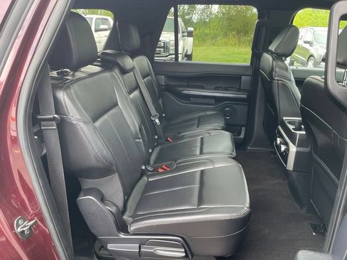 Used 2021 Ford Expedition Max XLT AWD/4WD image 30