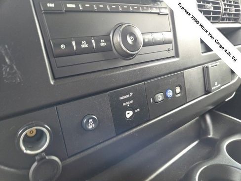 Used 2024 Chevrolet Express 2500 w/ Driver Convenience Package image 19