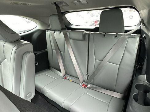 New 2026 Toyota Highlander Limited AWD/4WD image 22