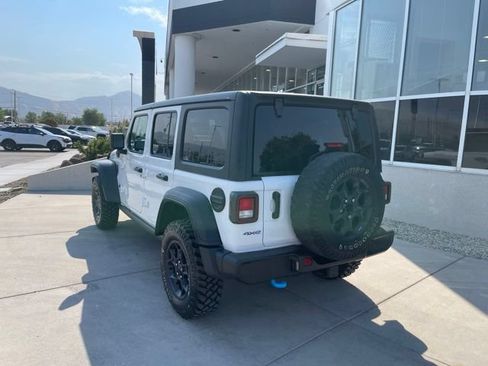 Used 2023 Jeep Wrangler Unlimited w/ Cold Weather Group AWD/4WD image 4