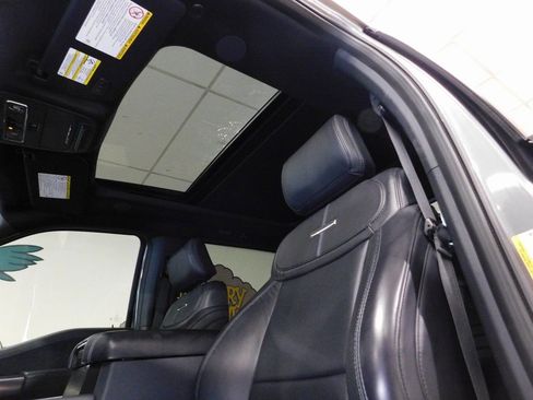 Used 2025 Ford F250 Platinum image 41