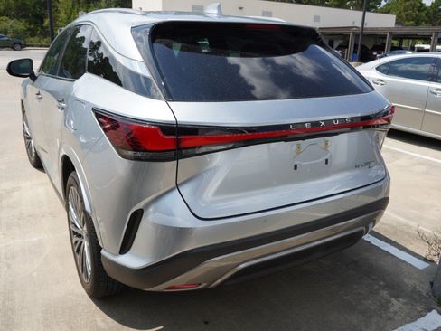 Used 2023 Lexus RX 350 AWD w/ Cold Area Package image 7