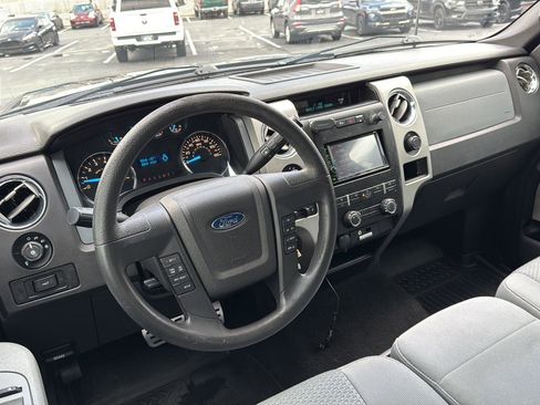 Used 2014 Ford F150 XLT w/ Trailer Tow Package image 24