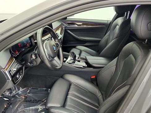 Used 2022 BMW 530i w/ M Sport Package RWD image 21