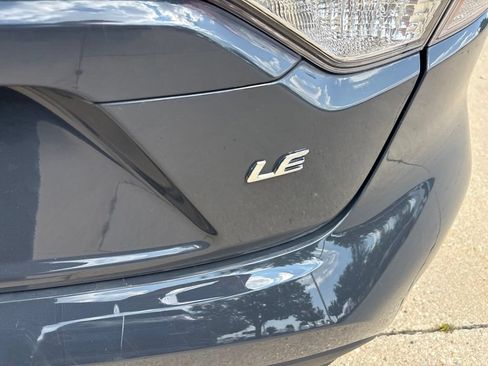Used 2025 Toyota Corolla LE FWD image 24