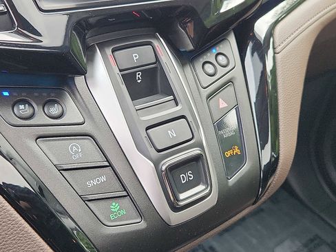 Certified 2025 Honda Odyssey Elite image 14
