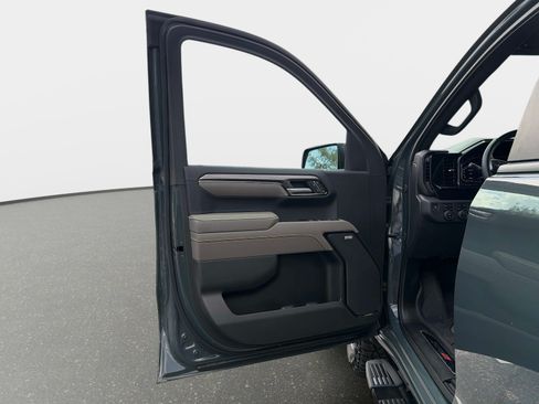 Used 2025 Chevrolet Silverado 1500 ZR2 AWD/4WD image 37