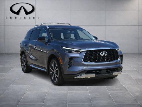 Used 2022 INFINITI QX60 Sensory w/ Cargo Package FWD image 3