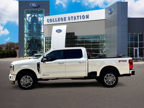 Certified 2024 Ford F250 Limited w/ FX4 Off-Road Package AWD/4WD image 4