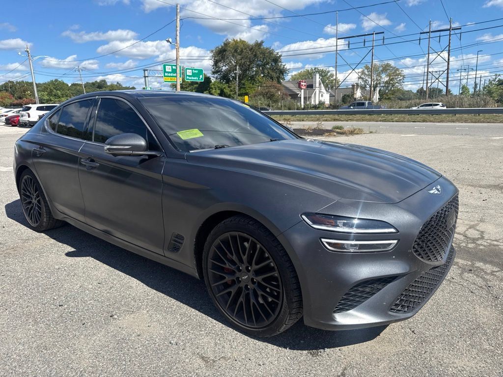 Used 2022 Genesis G70 3.3T Launch Edition RWD image 4