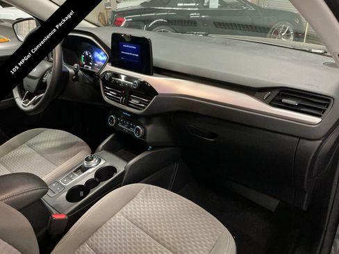 Used 2022 Ford Escape SE w/ Convenience Package image 13