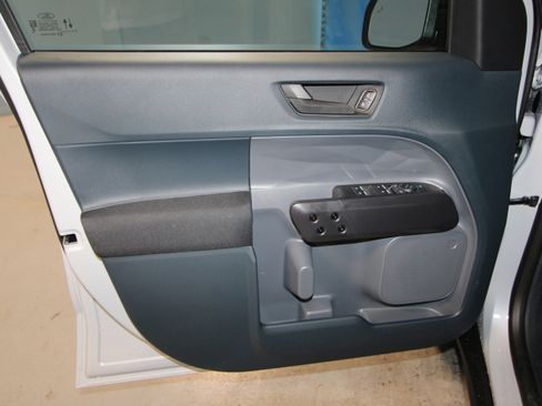 New 2026 Ford Maverick XL image 4