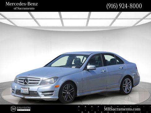 Used 2013 Mercedes-Benz C 250 Sedan image 1