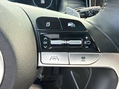 Used 2023 Hyundai Tucson Limited AWD/4WD image 11