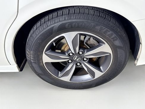 Used 2019 Honda Odyssey Touring image 41