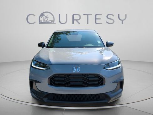 Certified 2025 Honda HR-V Sport image 10