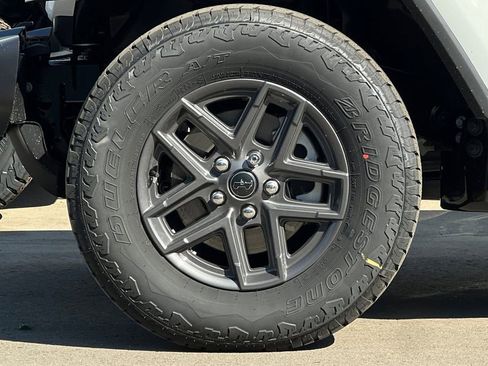 New 2026 Jeep Gladiator Sport AWD/4WD image 23