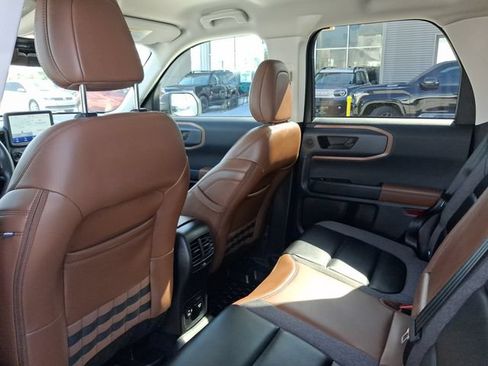 Used 2024 Ford Bronco Sport Outer Banks w/ Tech Package AWD/4WD image 5