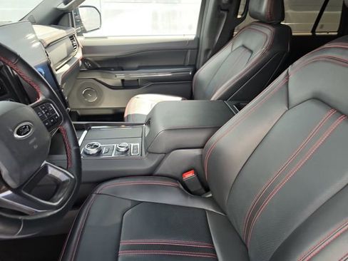 Used 2023 Ford Expedition Max Limited image 19