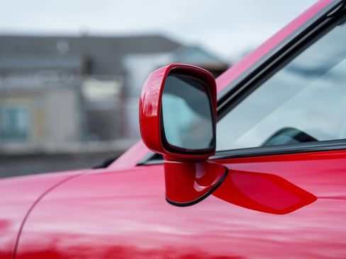 Used 2003 Toyota MR2 image 88