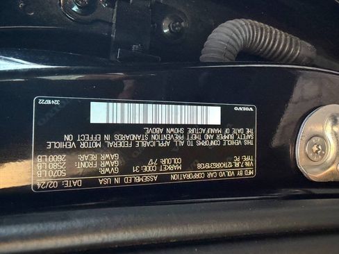 Used 2024 Volvo S60 B5 Core AWD/4WD image 25