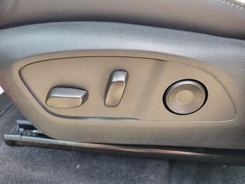 Used 2026 Buick Enclave Preferred FWD image 13