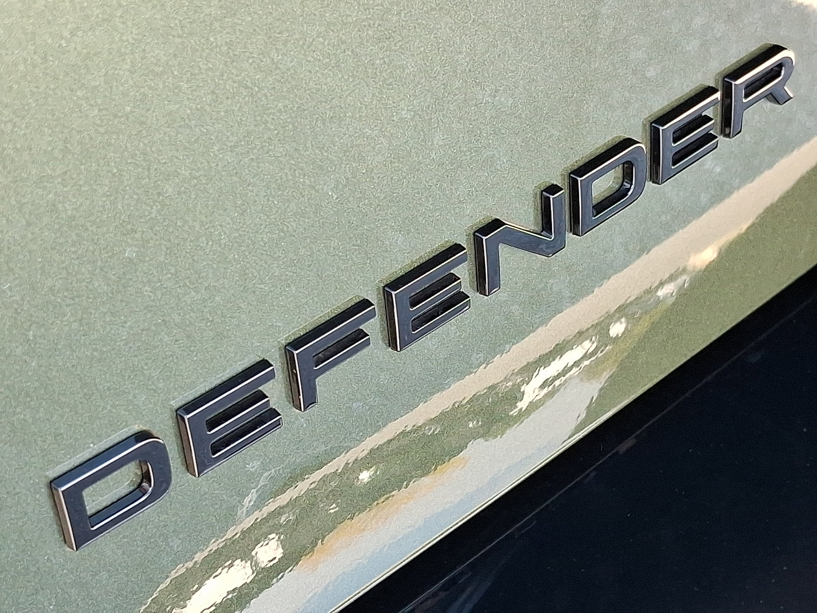 New 2026 Land Rover Defender 130 X-Dynamic SE AWD/4WD image 22