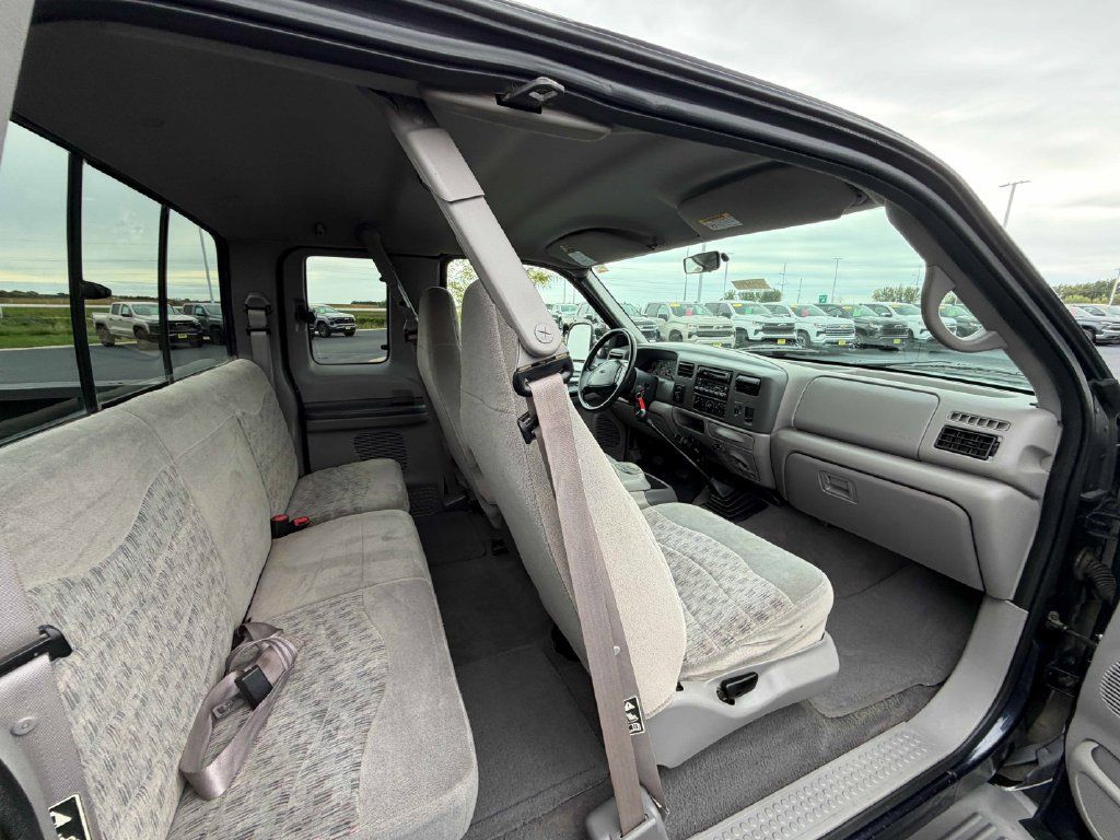 Used 2000 Ford F350 XLT AWD/4WD image 23