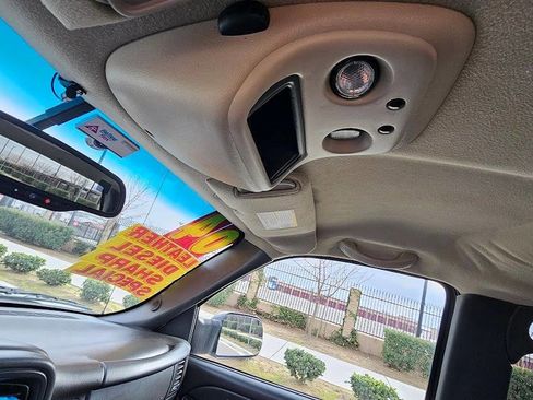 Used 2004 Chevrolet Silverado 2500 LT w/ Skid Plate Package image 31