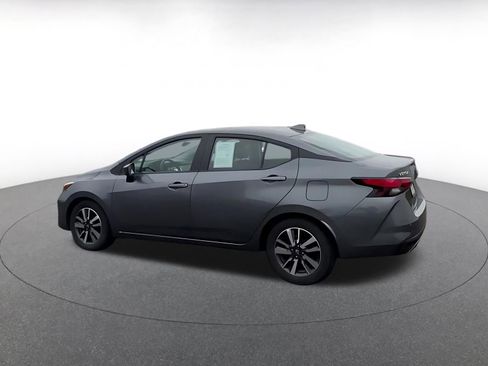 Used 2025 Nissan Versa SV FWD image 10