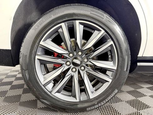 Used 2022 Cadillac Escalade Sport Platinum w/ Heavy-Duty Trailer Package AWD/4WD image 31