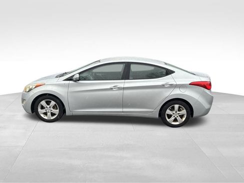 Used 2012 Hyundai Elantra GLS w/ Preferred Pkg 3 image 2