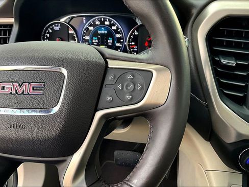 Used 2017 GMC Acadia Denali w/ Technology Package image 14