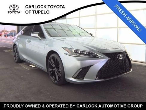 Used 2023 Lexus ES 350 F Sport w/ Accessory Package (Z2) image 3