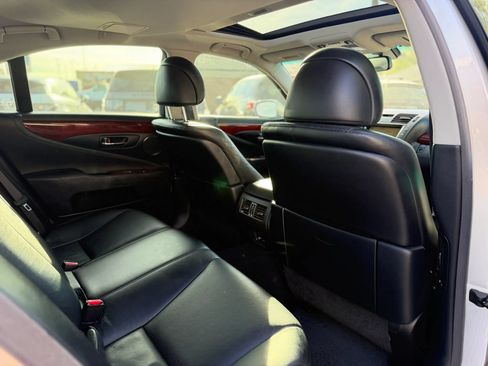 Used 2008 Lexus LS 460 RWD image 19