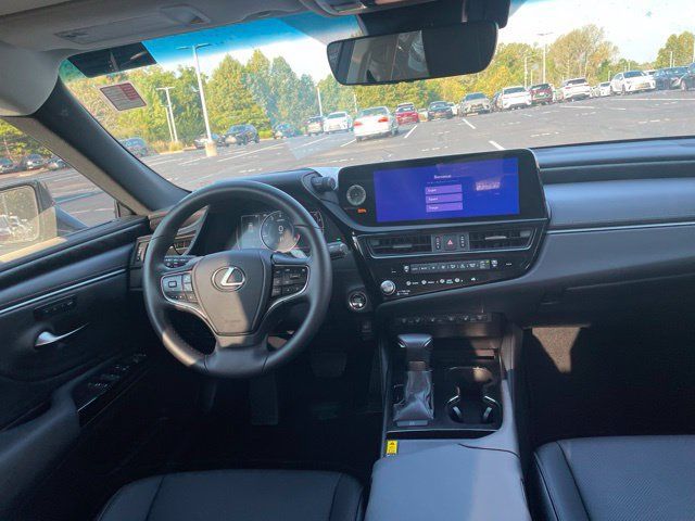 Used 2025 Lexus ES 350 w/ Premium Package FWD image 8