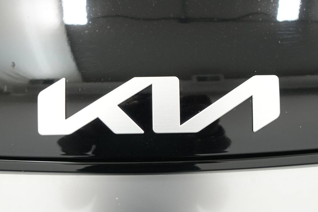 Used 2024 Kia Sportage SX AWD/4WD image 12