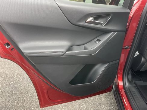 New 2026 Chevrolet Equinox LT image 24