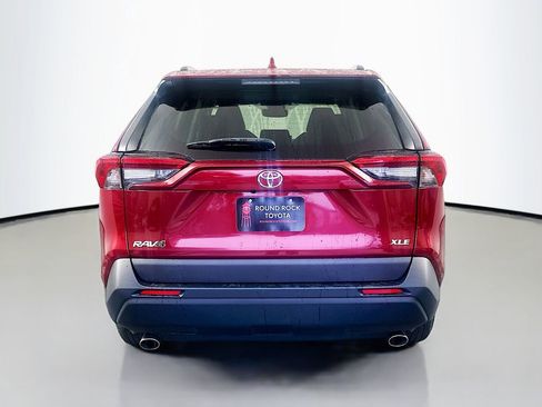 Certified 2022 Toyota RAV4 XLE w/ Convenience Package image 6