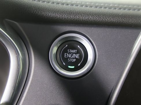 Used 2020 Chevrolet Blazer LT image 12