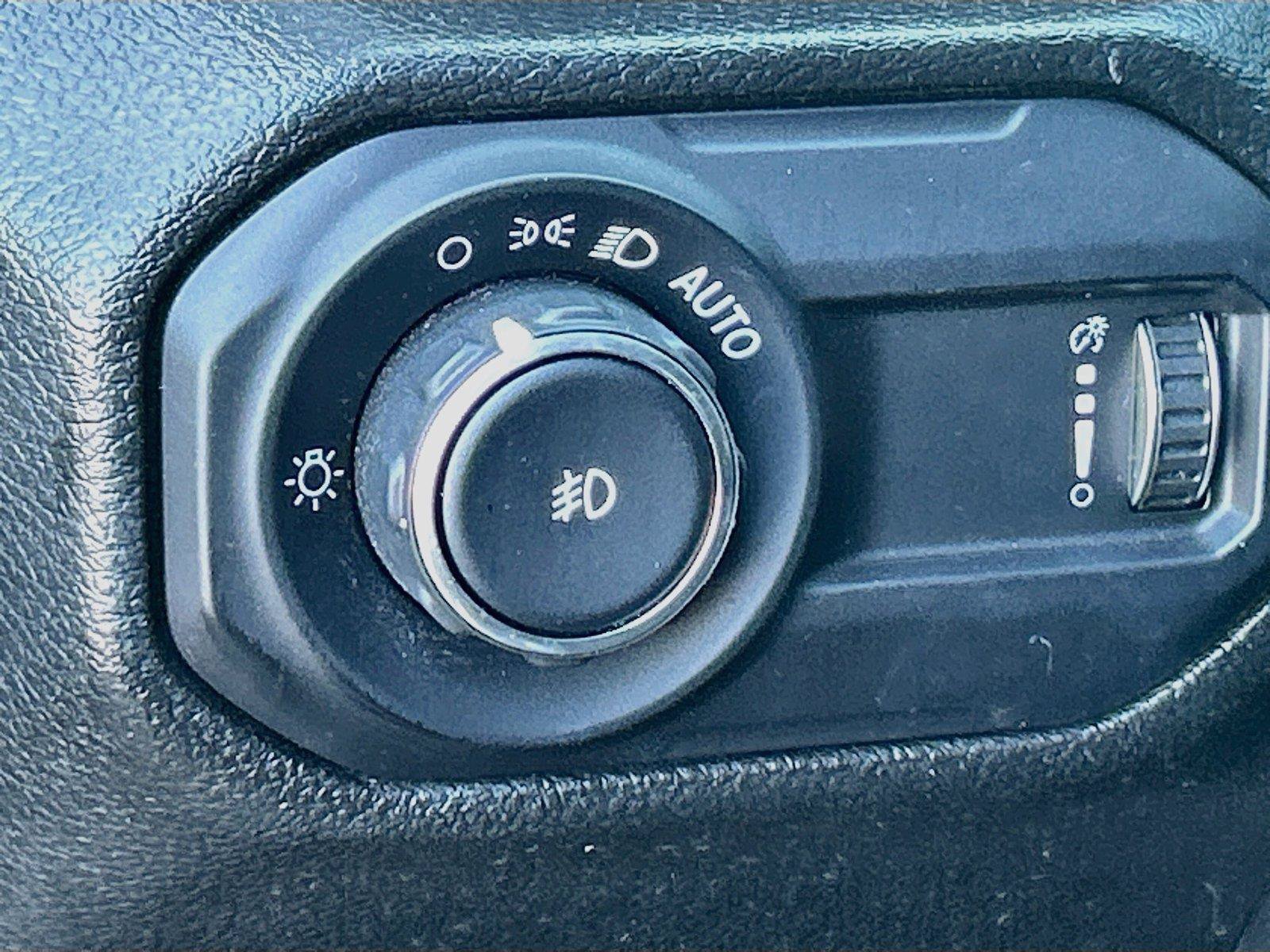 Used 2023 Jeep Wrangler Unlimited Sport AWD/4WD image 33