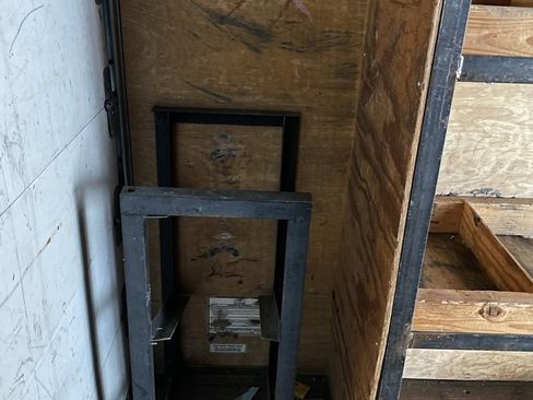 Used 2016 Chevrolet Express 3500 image 20