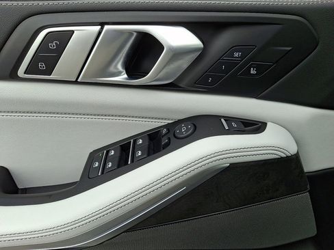 Certified 2025 BMW X5 xDrive50e w/ Climate Comfort Package image 13