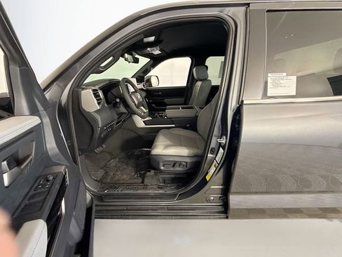 New 2026 Toyota Tundra Limited AWD/4WD image 21
