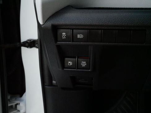 Certified 2025 Toyota Sienna XLE w/ XLE Plus Package AWD/4WD image 27