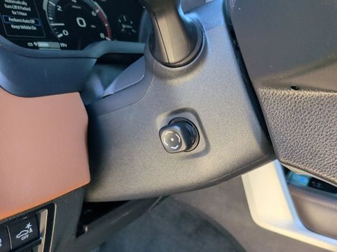 Used 2023 Toyota Tundra 1794 Edition image 17