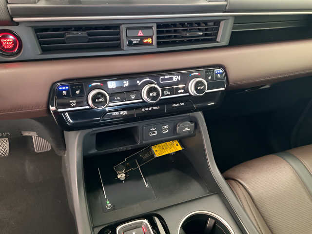 Certified 2025 Honda Pilot Elite image 19